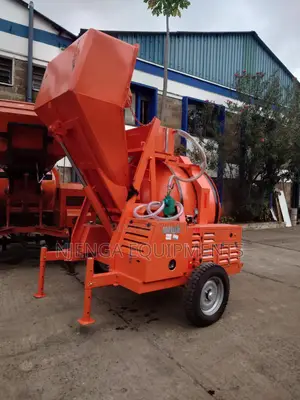 Diesel-Powered Self-Loading Concrete Mixer