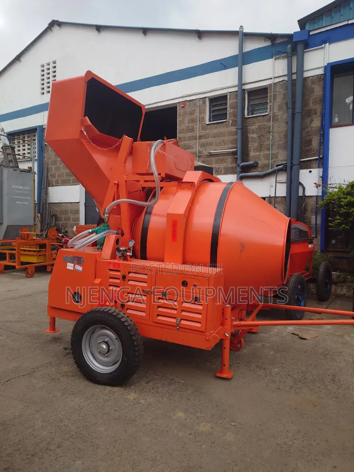 Diesel-Powered Self-Loading Concrete Mixer