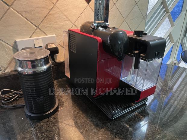 Nespresso-Delonghi. With Creamer Machine. - thumbnail 6