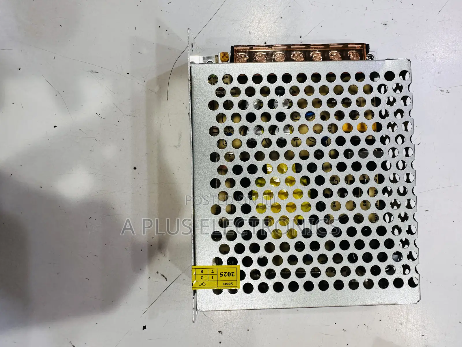Power Supply 12v 10a Long Lasting Performance