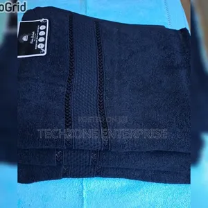 High Quality Cotton Salon Size Towels, 50 X 100 Cm.