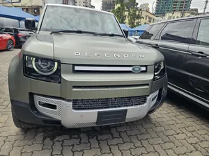 Land Rover Defender 2022 Green