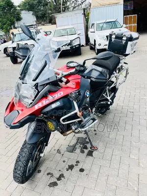 BMW R1200 GS 2016 Red