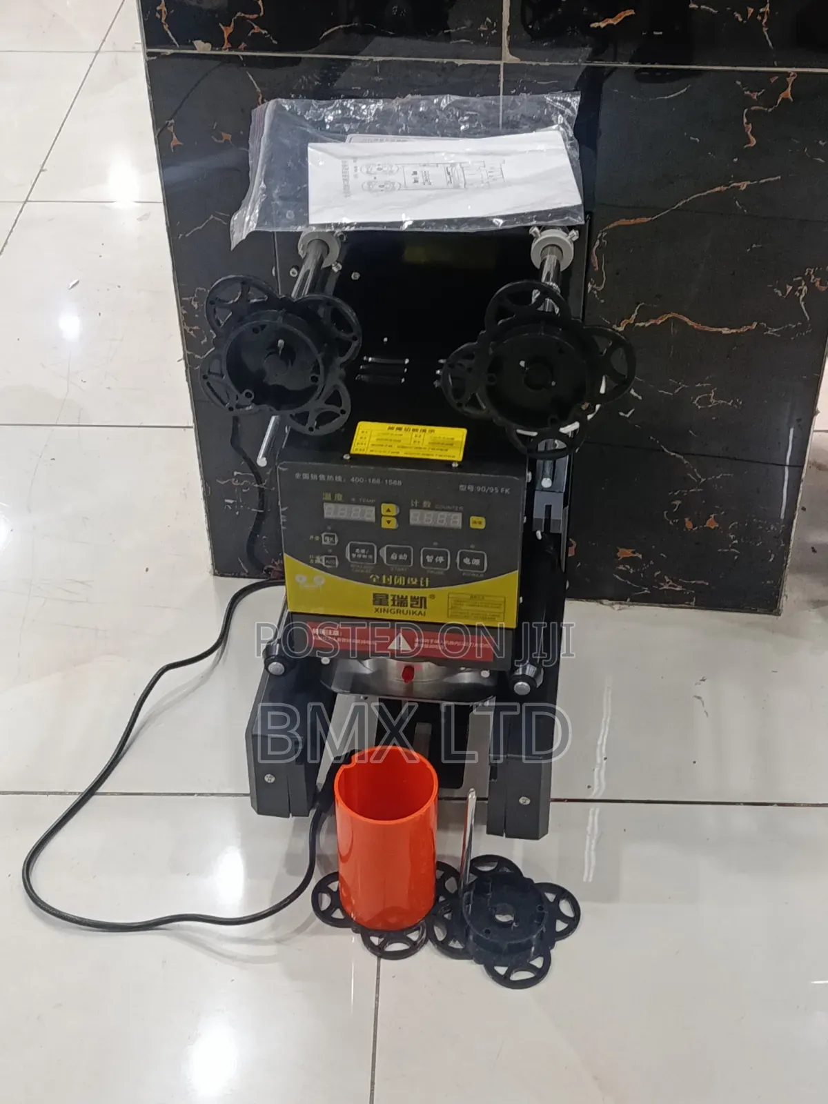 Tray Sealer Machine