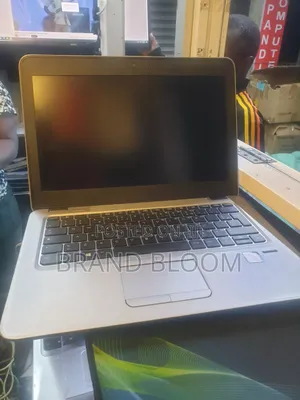Laptop HP EliteBook 840 G3 8GB Intel Core i5 HDD+SSD 500GB