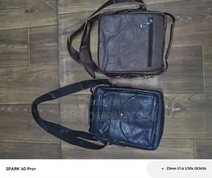 Quality Casual Leather Lacoste Designer Sling Bag Jeep Bags