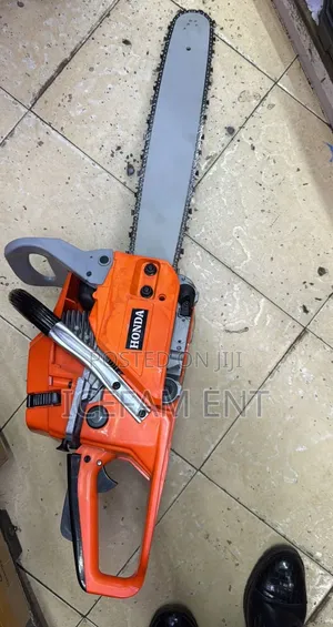 Honda Chainsaw/20inch Chainsaw Machine