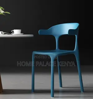 Plastic Chair: Lightweight Plastic Dining Chair With Backrest