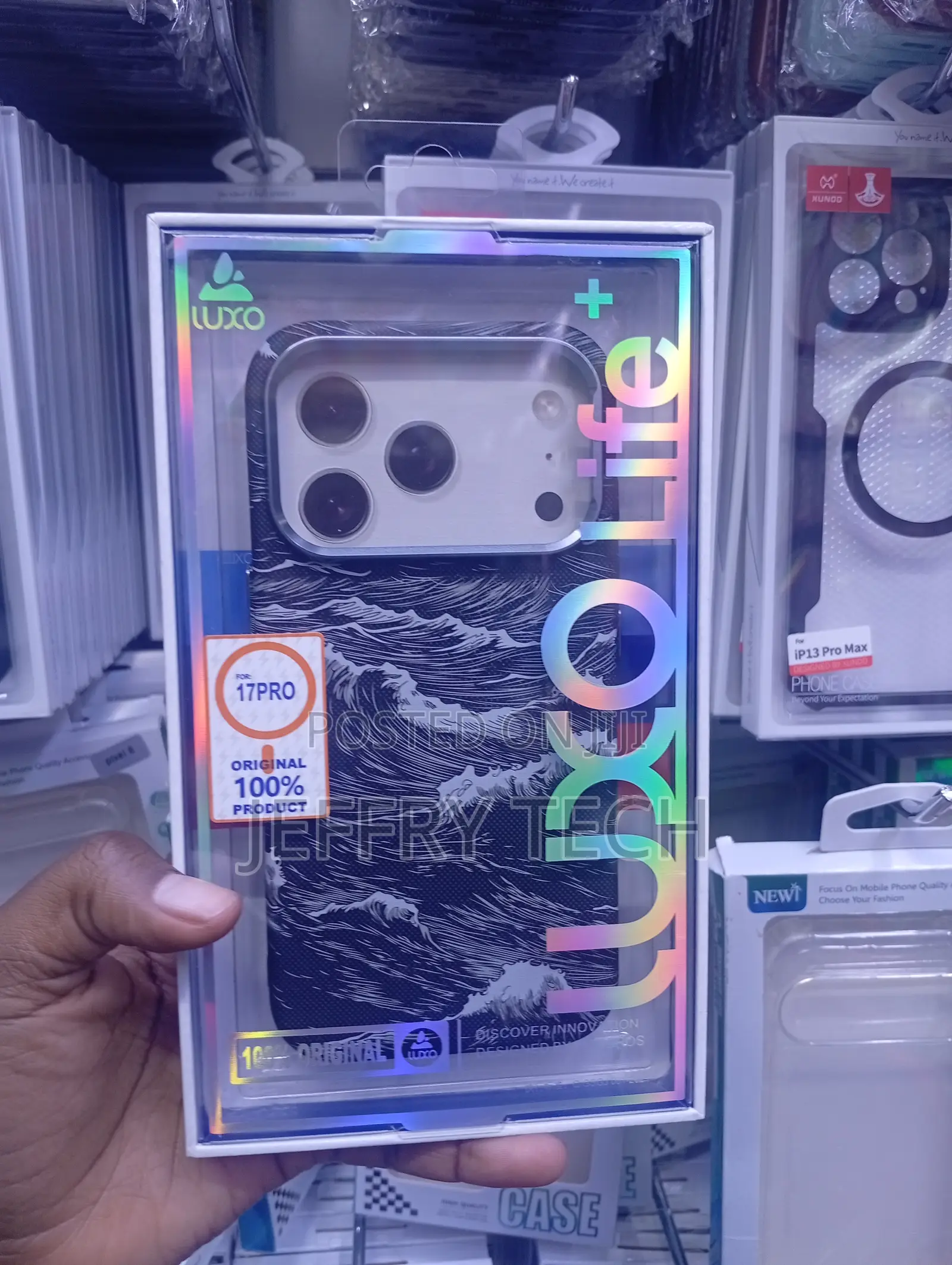 iPhone 17 Pro Ocean Wave Design Cover