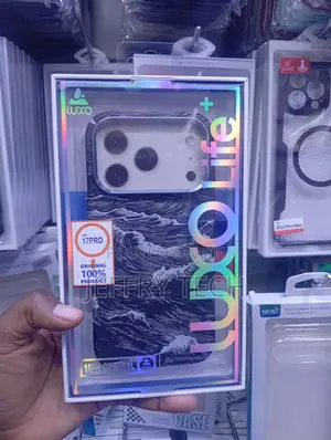 iPhone 17 Pro Ocean Wave Design Cover