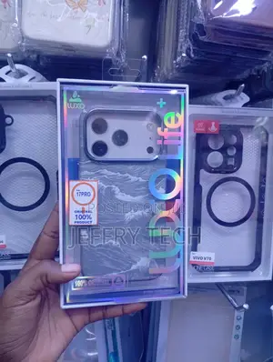 iPhone 17 Pro Detailed Gray Ocean Wave Cover