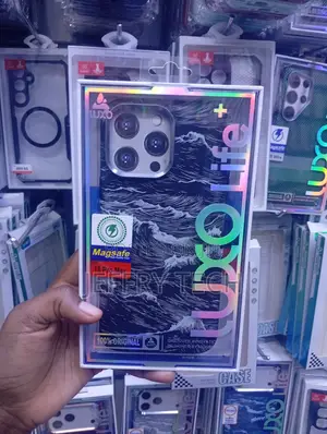 iPhone 16 Pro Max Slim, Lightweight Material Cover