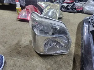 Suzuki Carry Headlight