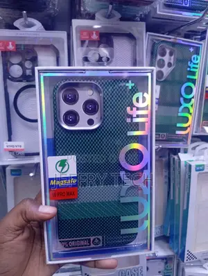 iPhone 16 Pro Max,Distinct Geometric Pattern Case