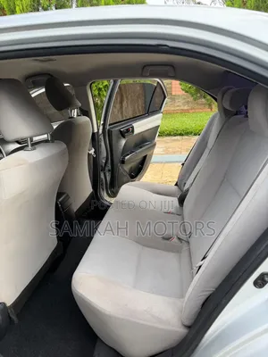 Toyota Axio 2016 Silver
