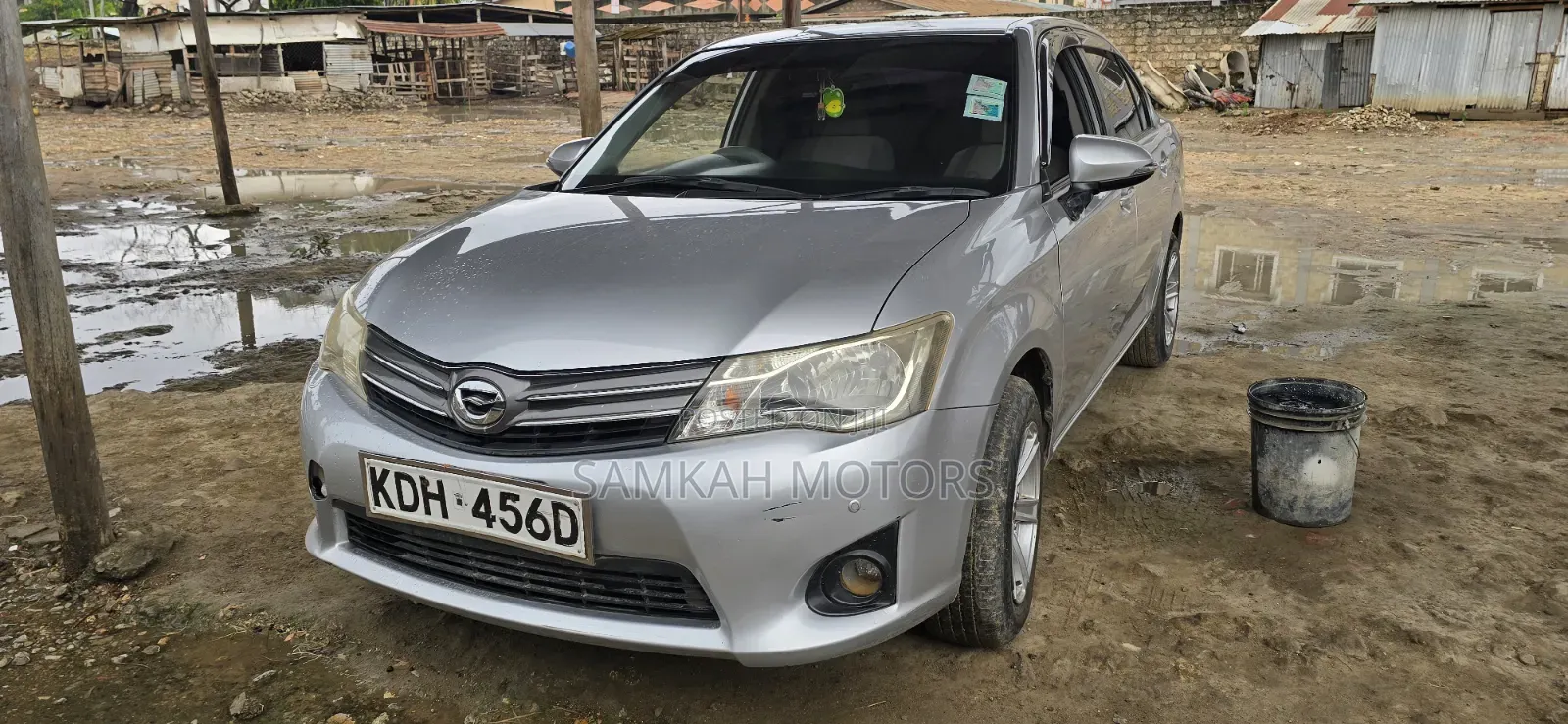 Toyota Axio 2016 Silver