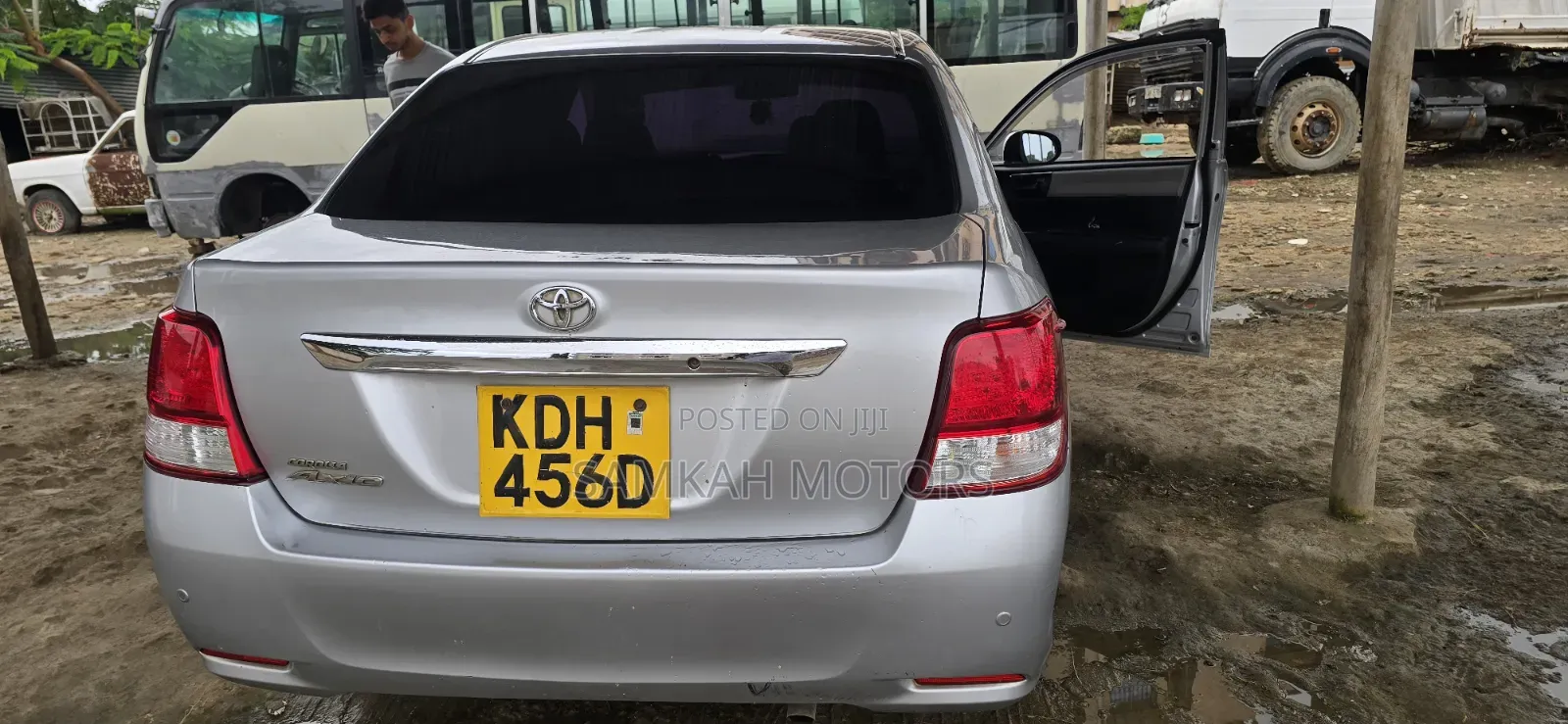 Toyota Axio 2016 Silver