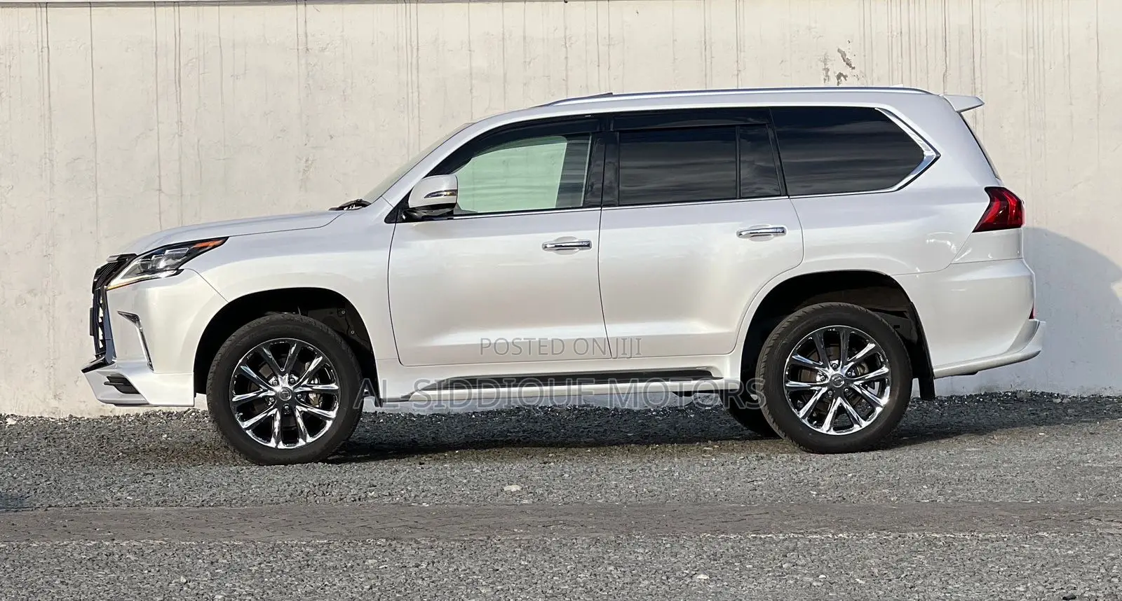 Lexus LX 2020 White