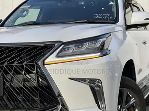 Lexus LX 2020 White