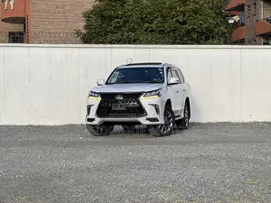 Lexus LX 2020 White