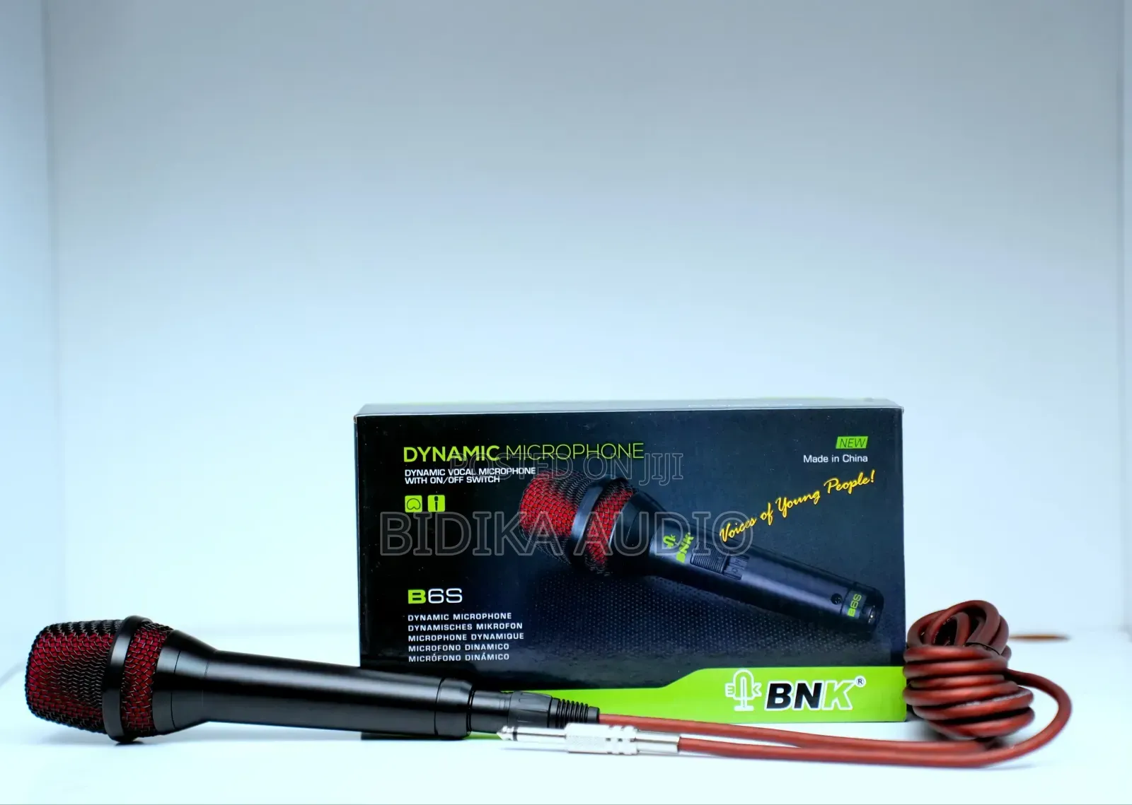 BNK B6s Dynamic Vocal Microphone With Cable