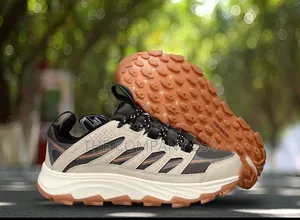Quality Casual Leather Colombia Rubber Sole Outdoor Shoes Available