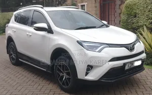 Toyota RAV4 2017 White