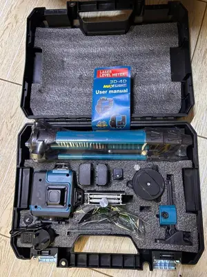 Self-Leveling 16-Line Laser Level