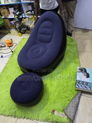 Inflatable Seat With Footrest