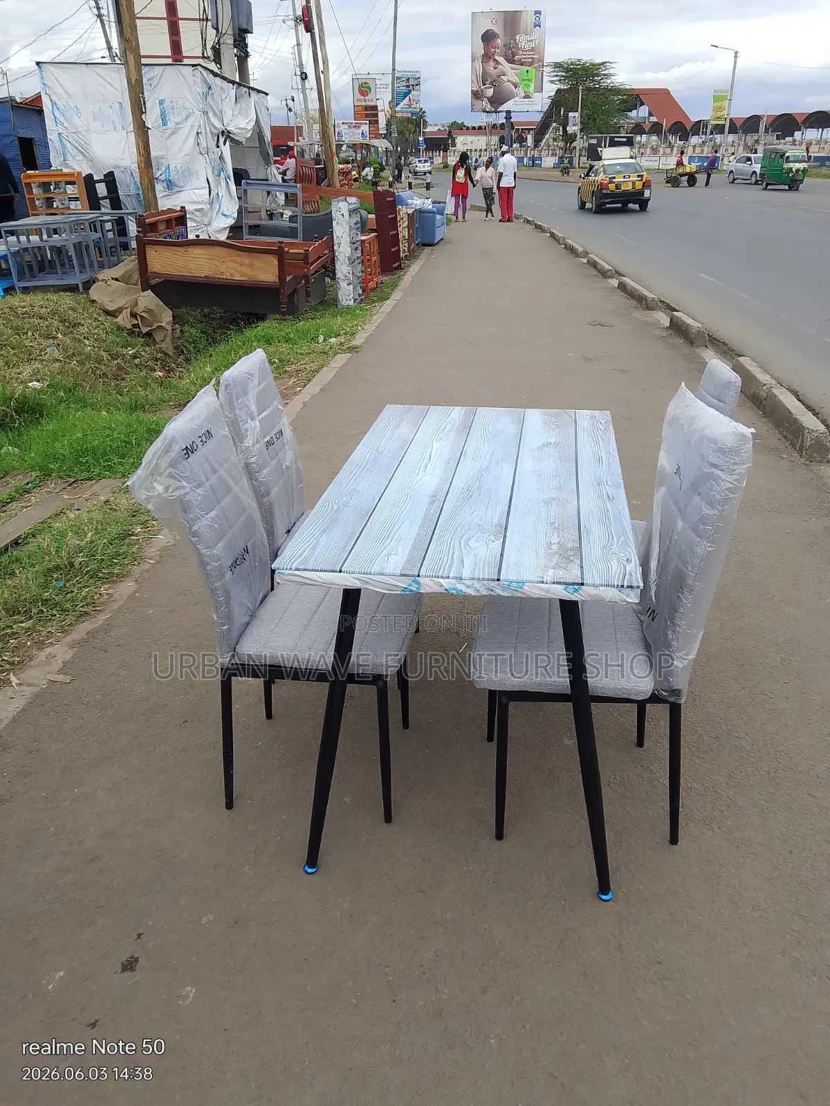 Top Glass Dining Table Set