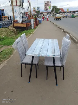 Top Glass Dining Table Set