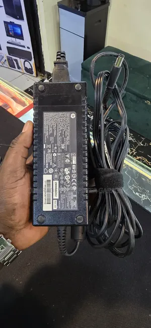 Hp 135w Ac Power Adapter Original Xuk Adapter