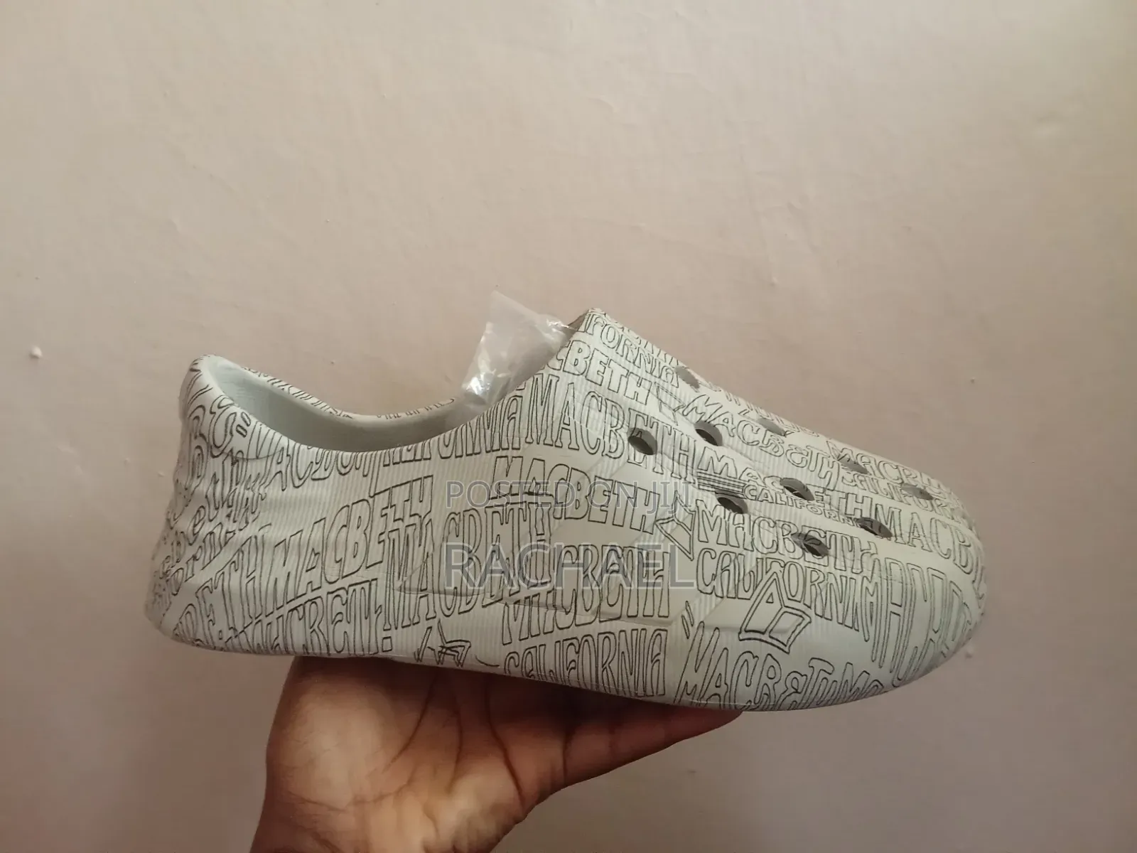 Tee's Closet