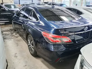 Toyota Crown 2019 Blue
