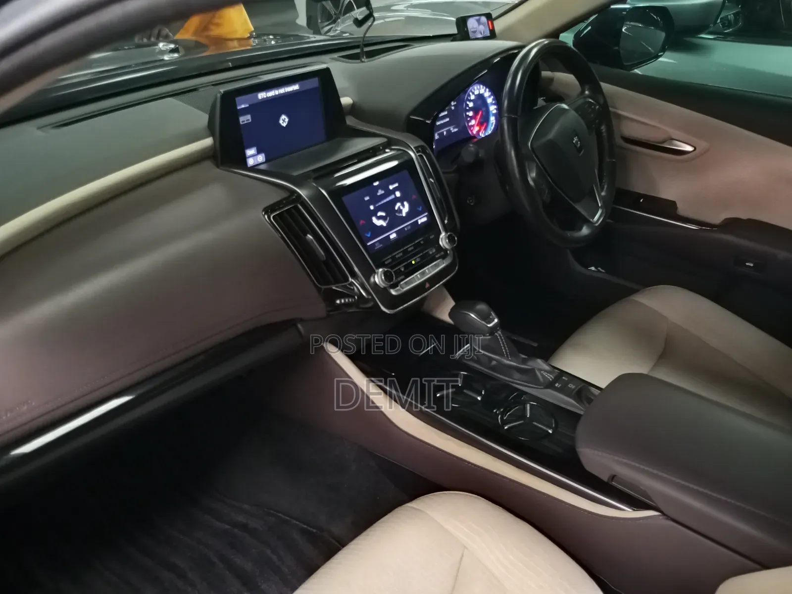 Toyota Crown 2019 Blue