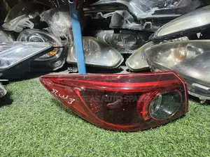 Axela 2018 Taillight