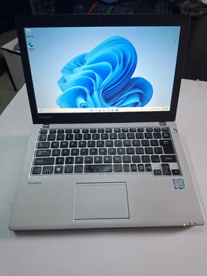 Laptop Lenovo 300e 8GB Intel Core i5 HDD 500GB
