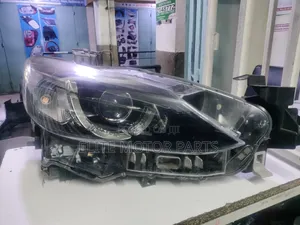 Mazda Atenza 2017 Headlight