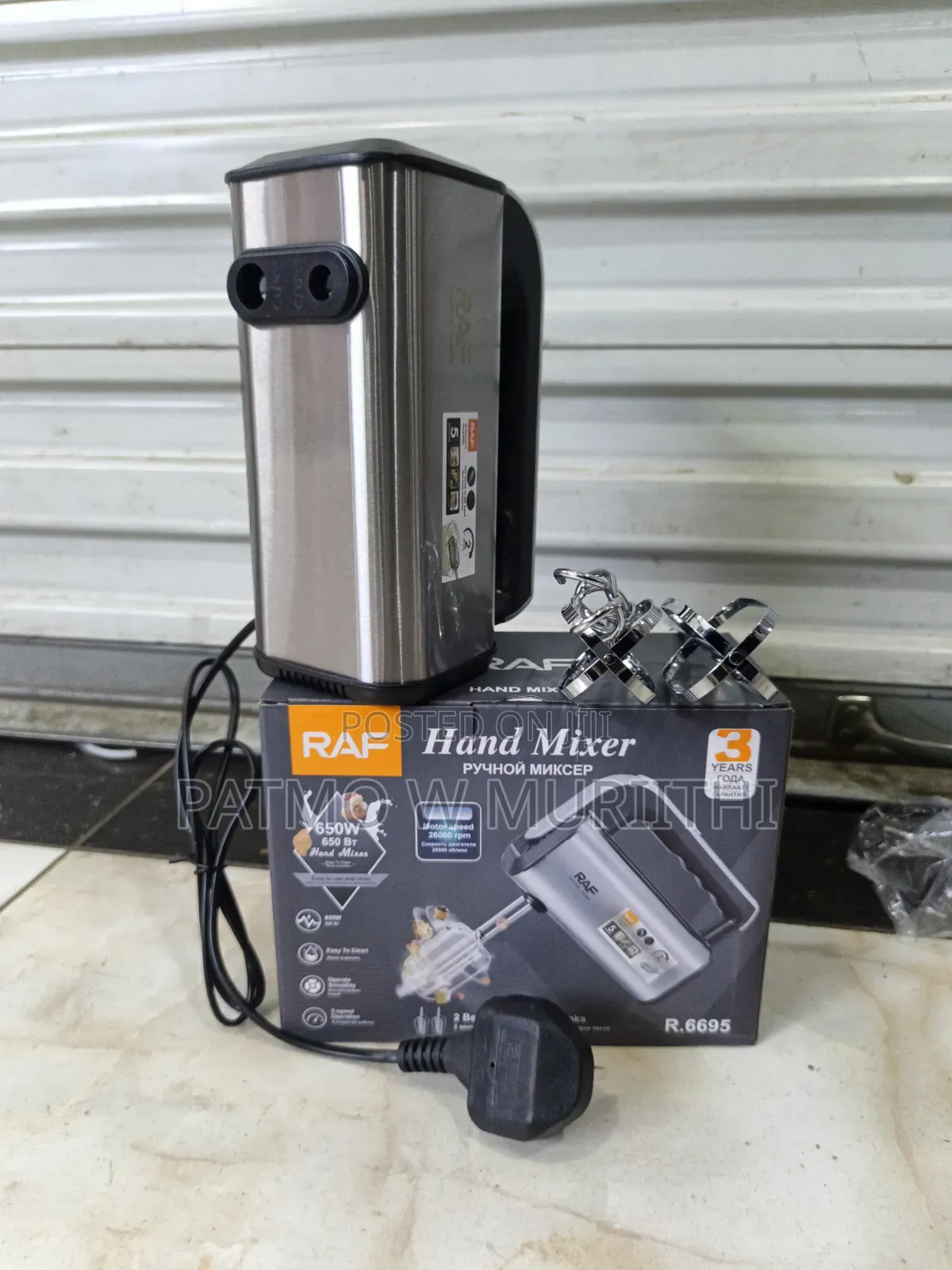 Raf Hand Mixer .R.6695