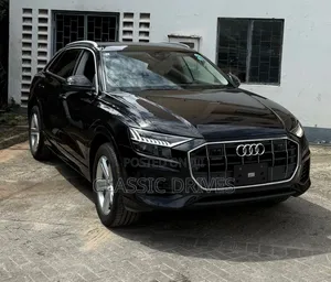 Audi Q8 3.0T Premium AWD quattro 2019 Black
