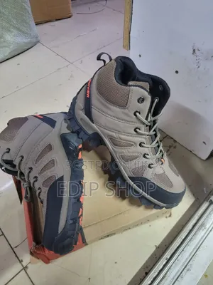 Size 40 - 43 Skyview Hiking Boot