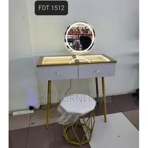 Dressers; White Dressing Elegance Make Up Vanity Table