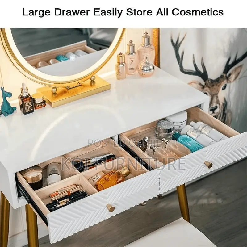 Dressers; White Dressing Elegance Make Up Vanity Table