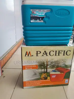 Pacific Premium 32 Litres Cooler Box for Beverages and Fresh Food