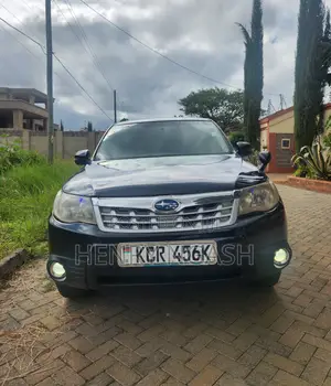 Subaru Forester 2011 Black