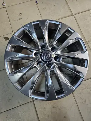 Rims Size (20)Toyota Landcruza(6 Holes)