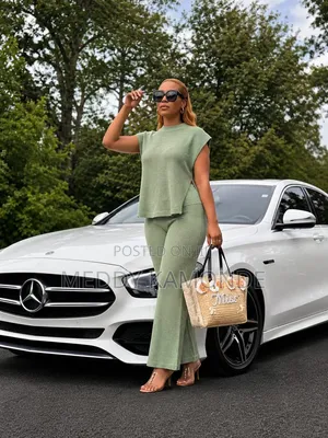 Green Sweater Trosuer Suit
