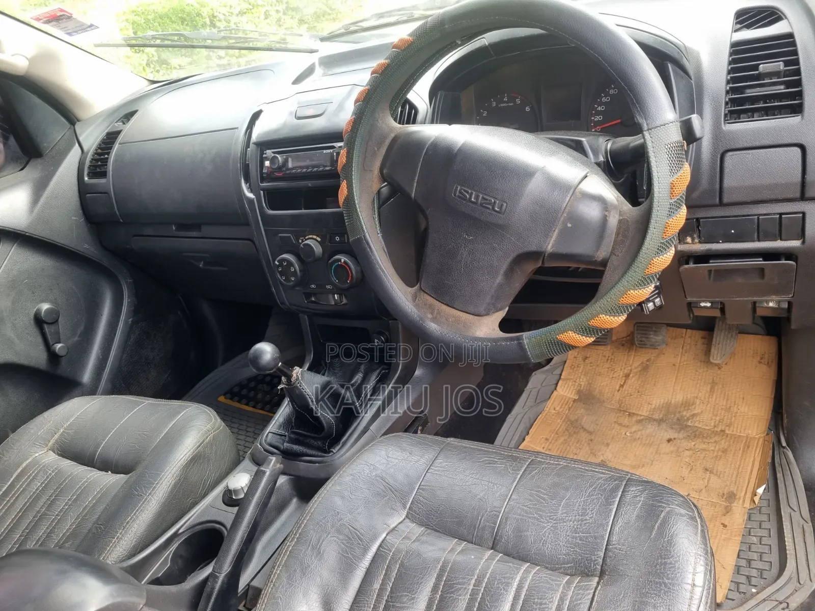 Isuzu D-MAX 2014 White