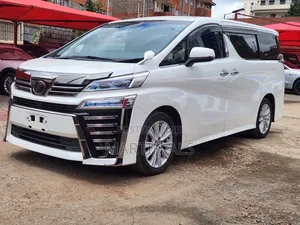 Toyota Alphard 2019 White