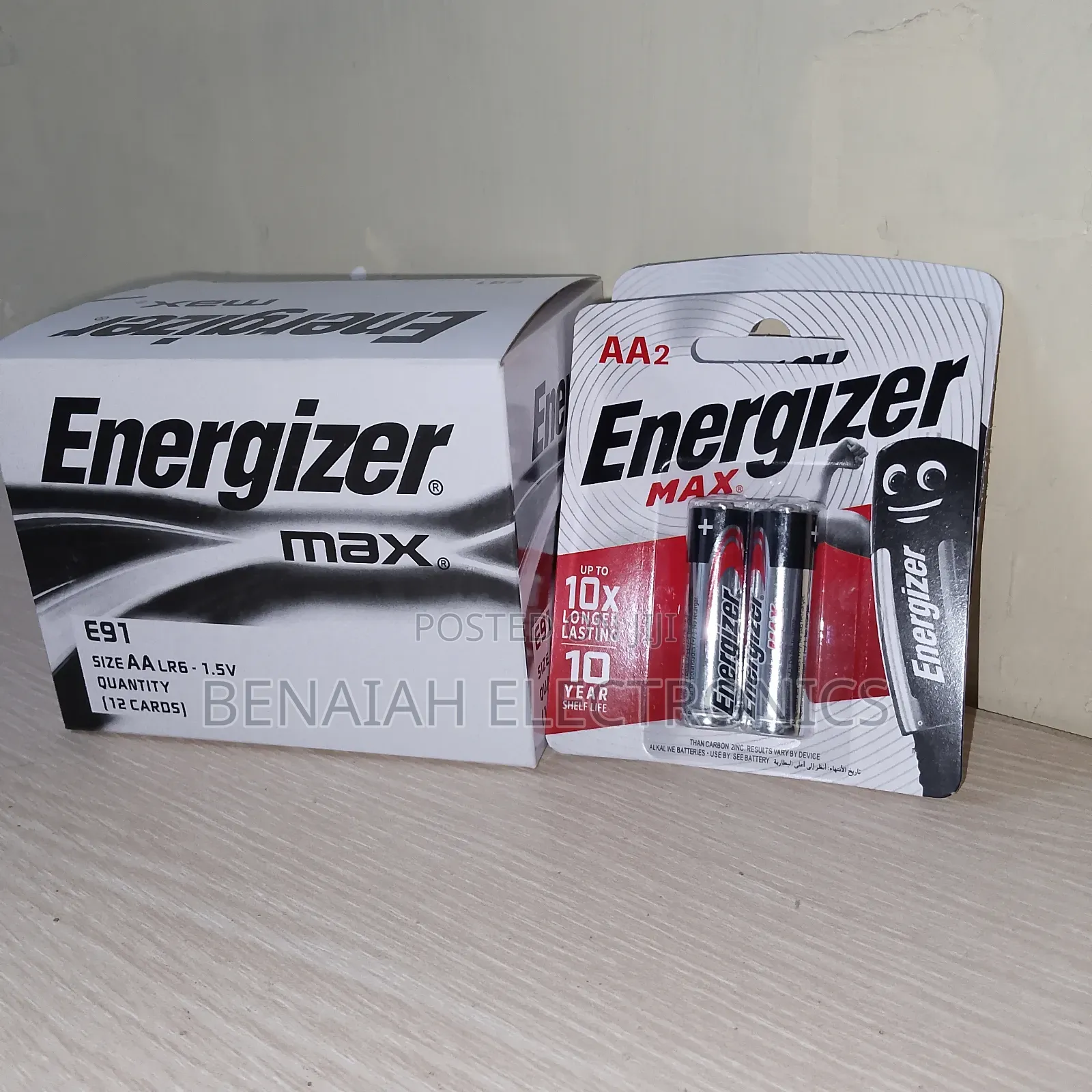Aa Energizer Batteries (Two Pack) 1.5 V